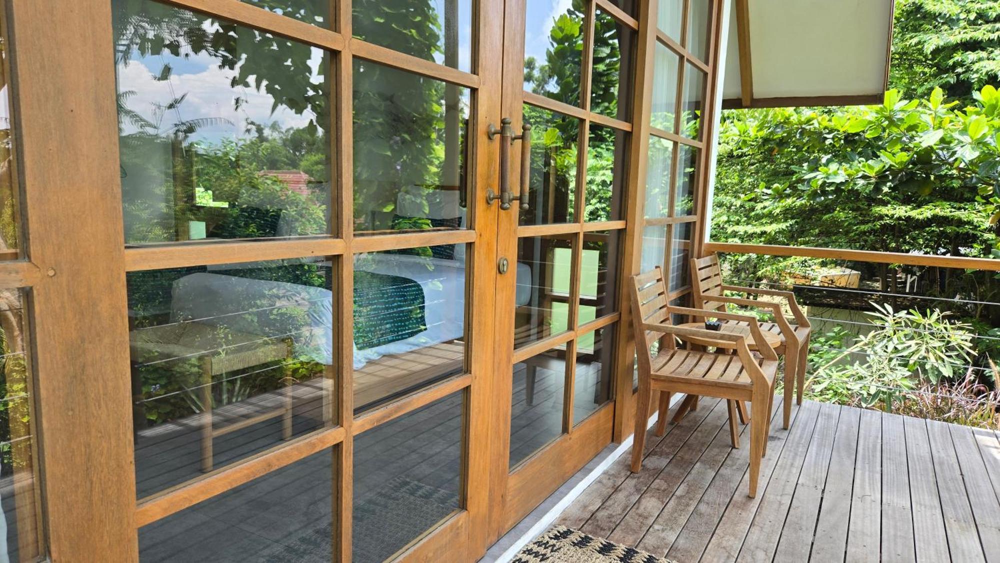 Deep Roots Dive & Yoga Resort Ped Ngoại thất bức ảnh